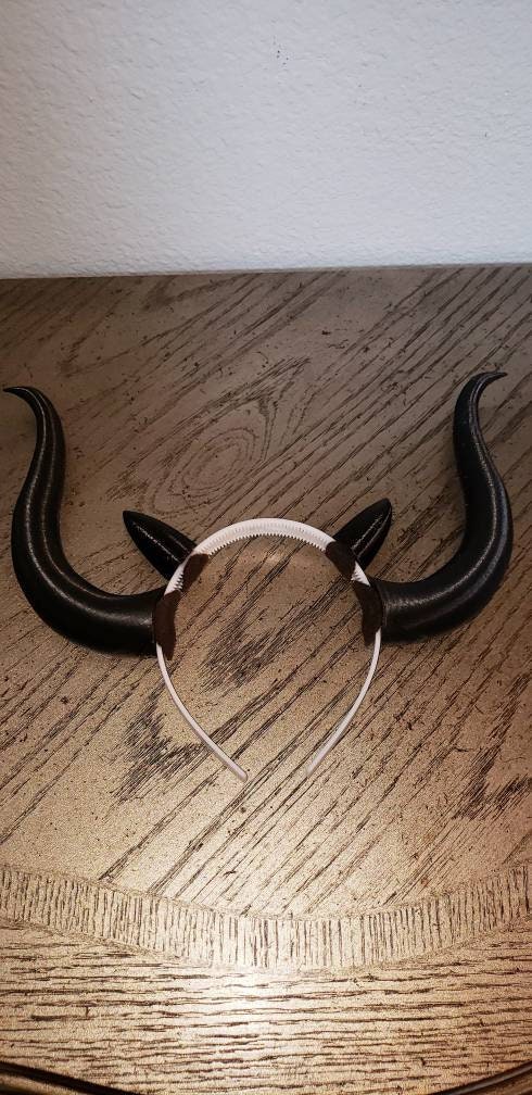 Matador-Bull-horns-Ombre-Black double horned headband comic-con cosplay horns