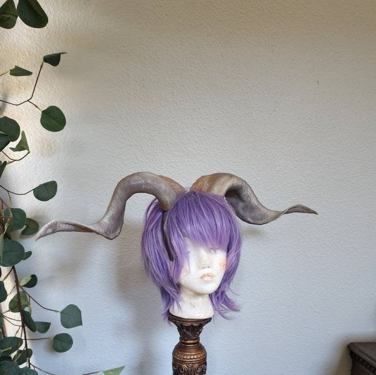 Spanish Goat horns on headband 3D printed custom design lightweight cosplay horned headband large size Photo prop horns Furry addition
