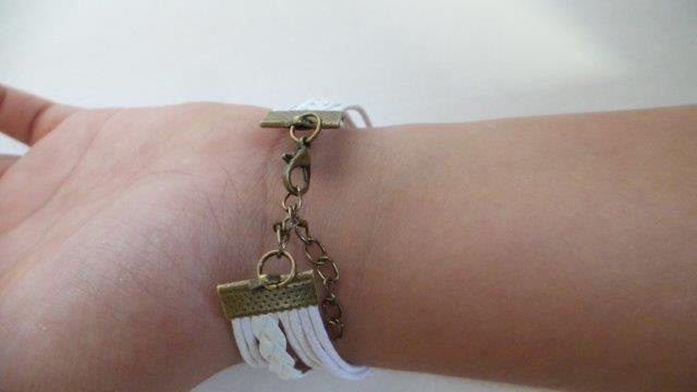 Custom order for 10 believe bracelets for Shiryn Thein - Mud And Majesty