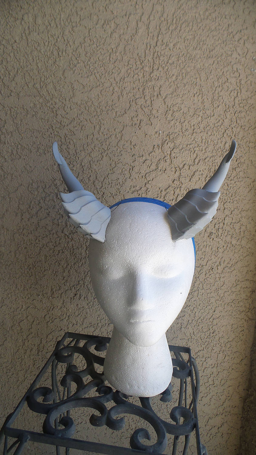 Deanerys Dragon inspired 3d printed horns on headband DIY costume addition dragon comic-con fantasy lizard horns