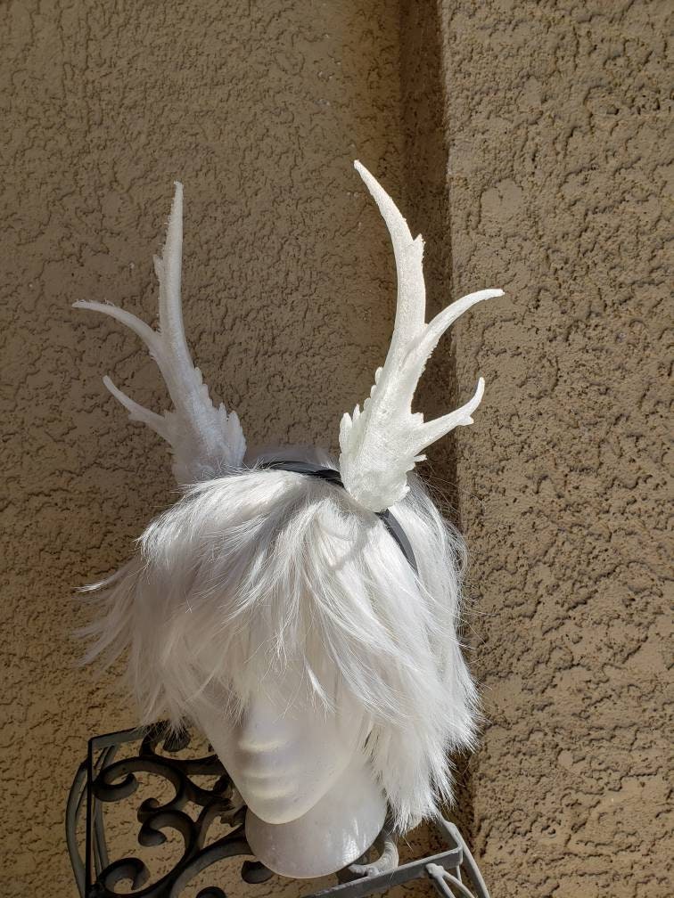 NEW ARRIVAL! Fantasy antlers/ Deer Antlers cosplay(Ultra Light Weight Plastic) Reindeer Antlers winter horns branch elven horned headband