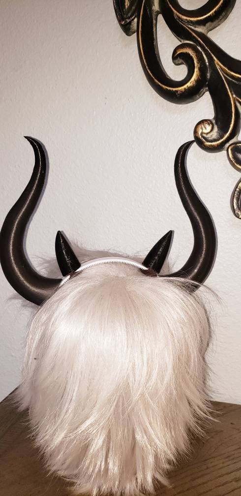 Matador-Bull-horns-Ombre-Black double horned headband comic-con cosplay horns