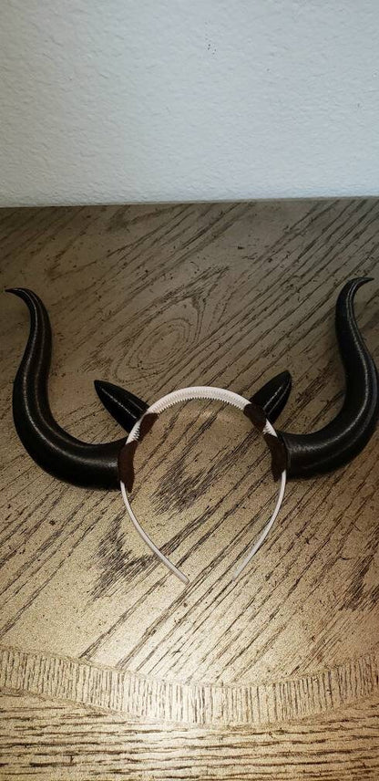 Matador-Bull-horns-Ombre-Black double horned headband comic-con cosplay horns