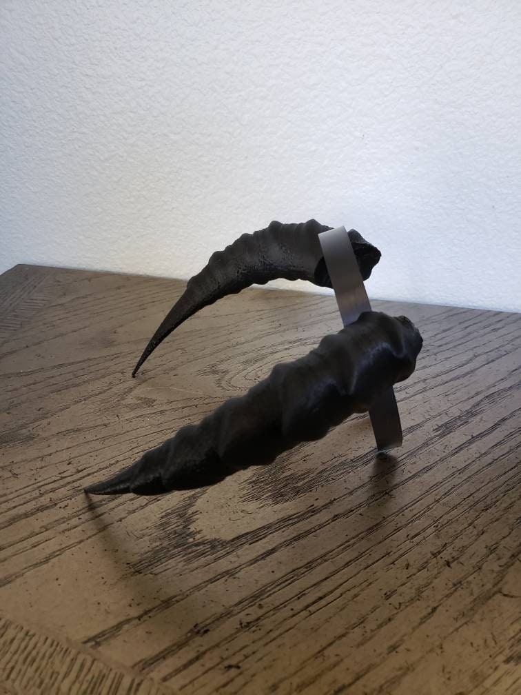 Fantasy Deanerys Dragon inspired 3d printed claw horns on headband Larp  costume addition beast horns  lizzard horns