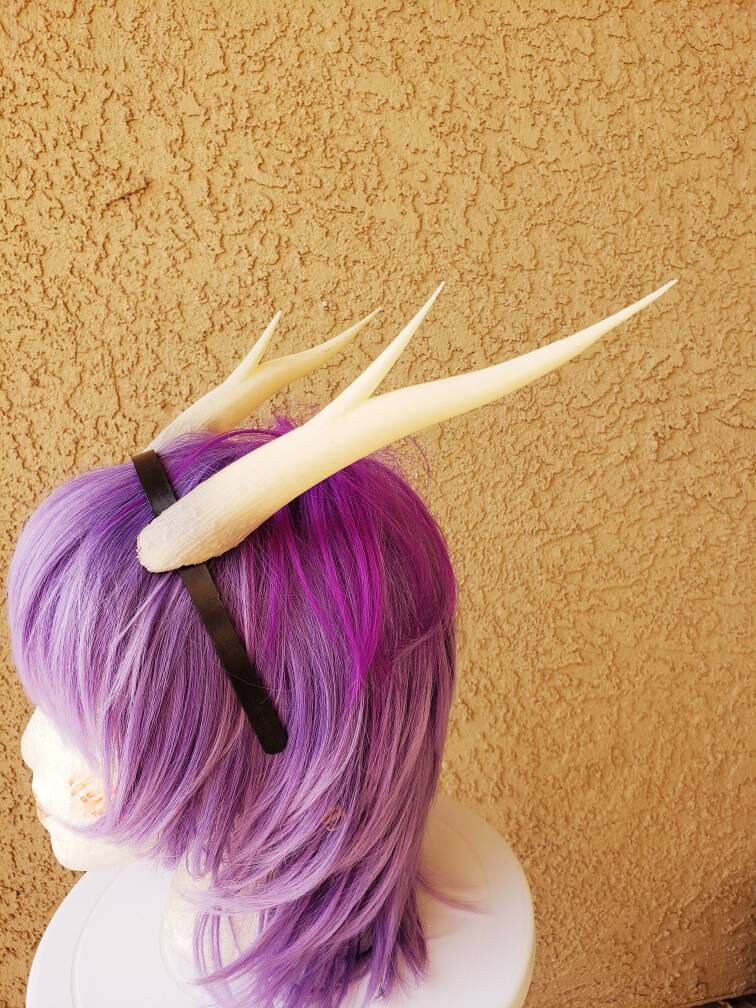 NEW ARRIVAL! Realistic  Doe / Deer Antlers  3D Printed (Ultra Light Weight Plastic) Reindeer Antlers comic-con fantasy fawn two prong