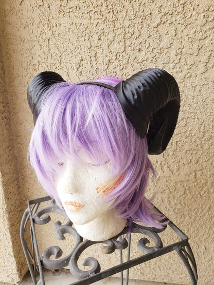 Jesters Horns  RAM horns headband 3D printed cosplay wow swirly  twisted  black or custom color liefling horns manga horned headband
