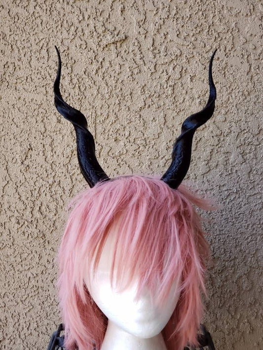 Spiral Antelope horns for cosplay Larp headdress Helment horns 3D printed ultra lightweight textured, with options for mounting