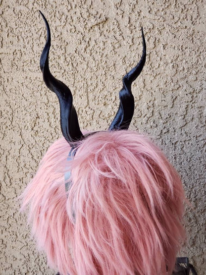 Spiral Antelope horns for cosplay Larp headdress Helment horns 3D printed ultra lightweight textured, with options for mounting