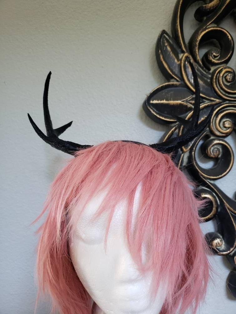 NEW ARRIVAL Swoop back elegant Realistic  Doe/Deer Antlers  3D Printed (Ultra Light Weight Plastic) Reindeer Antlers comic-con fantasy fawn