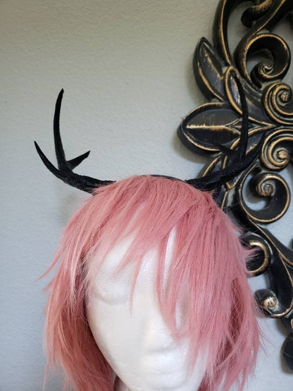 NEW ARRIVAL Swoop back elegant Realistic  Doe/Deer Antlers  3D Printed (Ultra Light Weight Plastic) Reindeer Antlers comic-con fantasy fawn