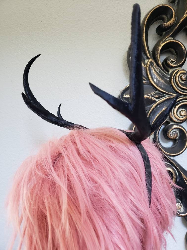 NEW ARRIVAL Swoop back elegant Realistic  Doe/Deer Antlers  3D Printed (Ultra Light Weight Plastic) Reindeer Antlers comic-con fantasy fawn