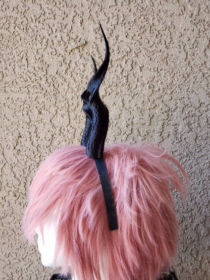 Spiral Antelope horns for cosplay Larp headdress Helment horns 3D printed ultra lightweight textured, with options for mounting