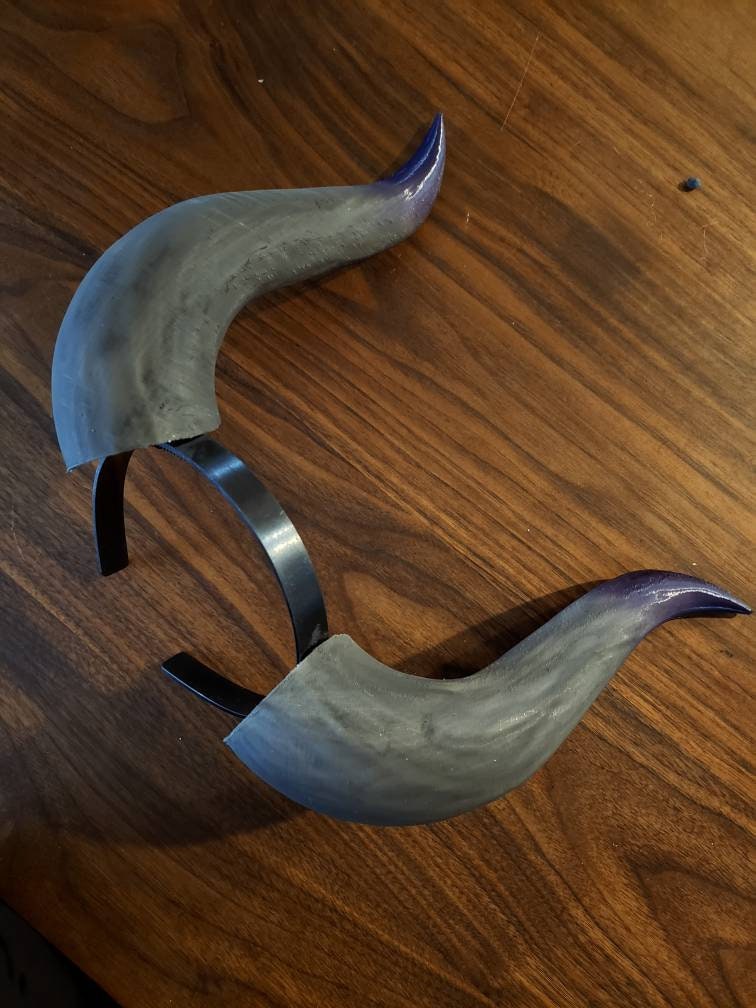 Fantasy smooth Dragon  horns 3d printed horns on headband costume headress addition  comicon teifling lightweight horns