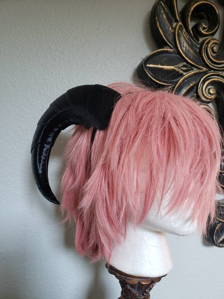 NEW ARRIVAL Crescent moon Dragon curled goat horns horned headband 3D printed cosplay comicon fantasy fursuit horns  curly black sheep horns