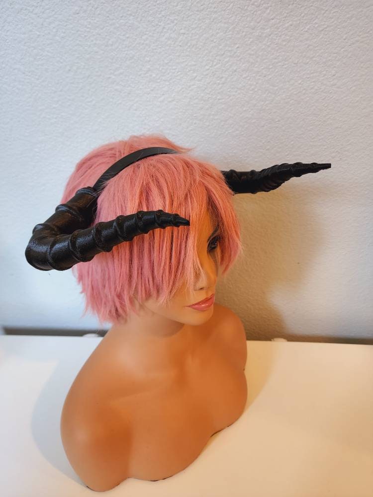 Matador-Bull-horns-ribbed-3D printed horned headband comic-con cosplay horns anime character teifling