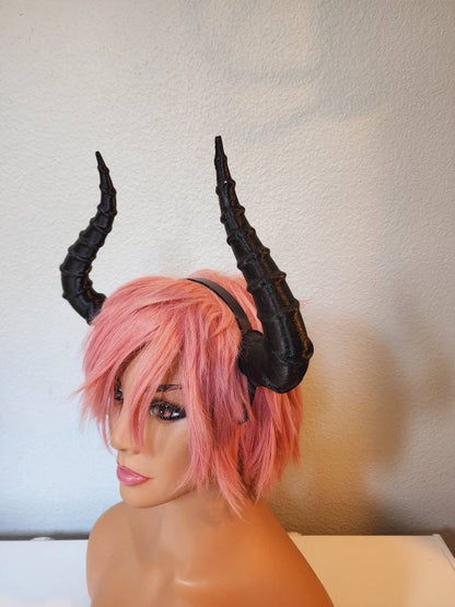 Matador-Bull-horns-ribbed-3D printed horned headband comic-con cosplay horns anime character teifling