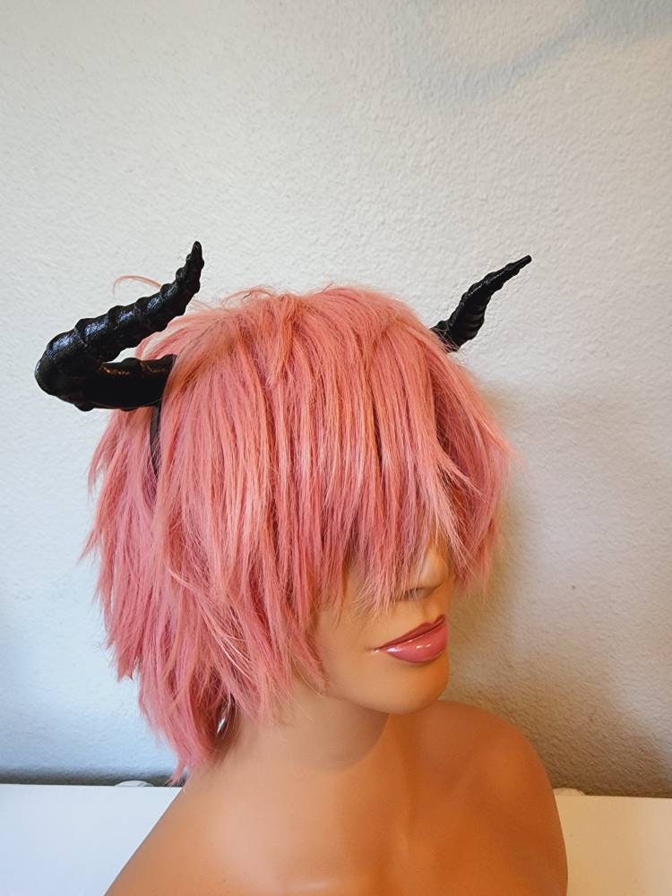 Small Matador-Bull-horns-ribbed-3D printed horned headband comic-con cosplay horns anime character teifling