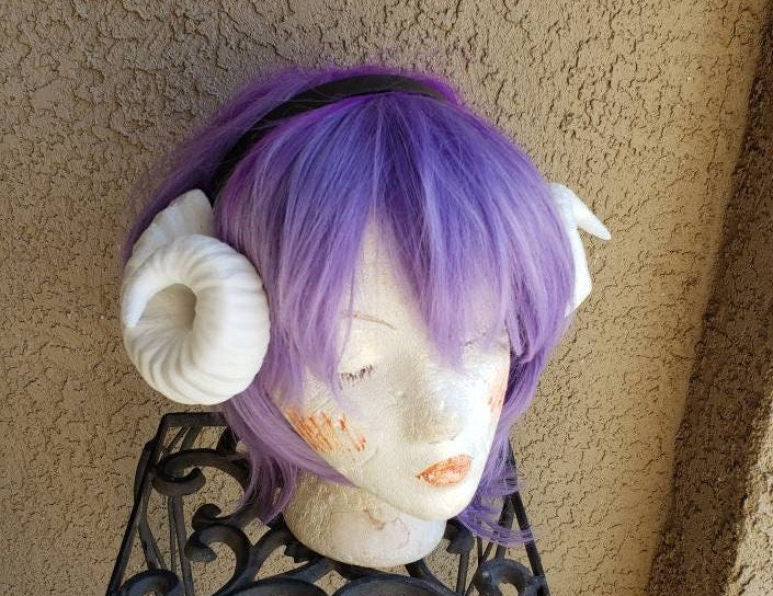 NEW ARRIVAL Jesters Horns  RAM horns headband 3D printed cosplay wow swirly  twisted  black or brown tiefling horns manga horned headband