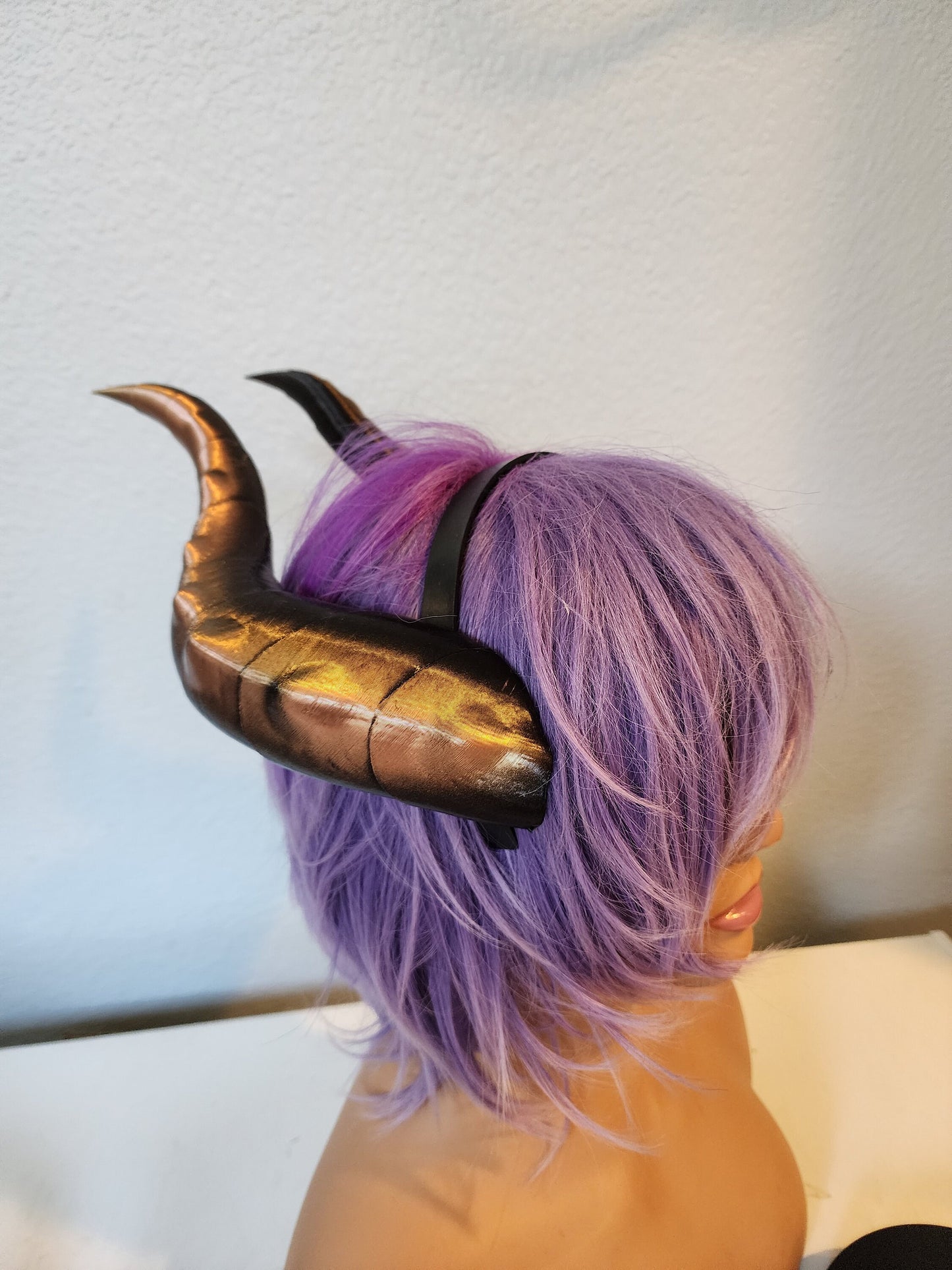 Dragon Beast Grand Costume Cosplay ULTRA LIGHT WEIGHT teifling lean back or pointing up dragon horns