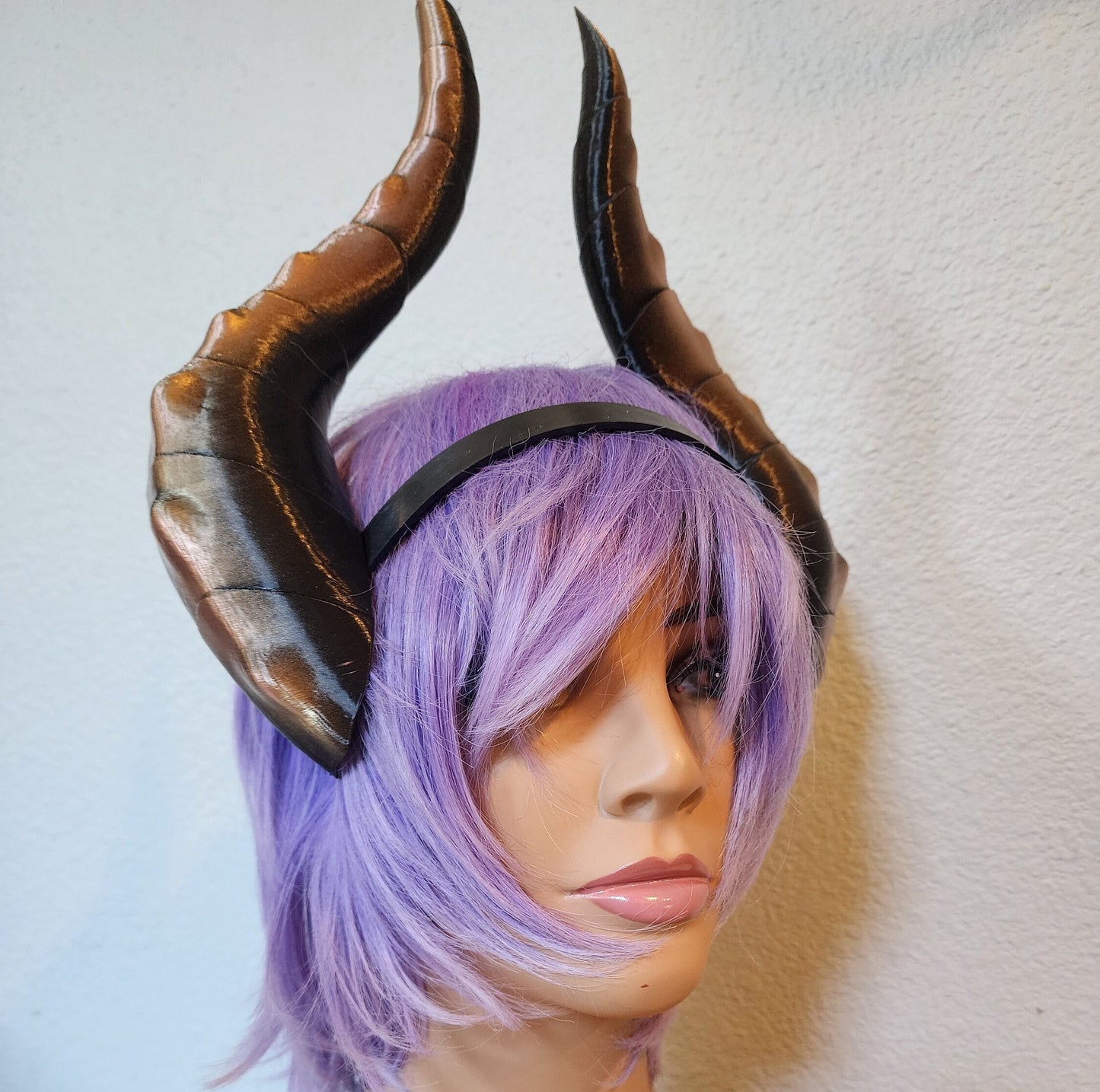 Dragon Beast Grand Costume Cosplay ULTRA LIGHT WEIGHT teifling lean back or pointing up dragon horns