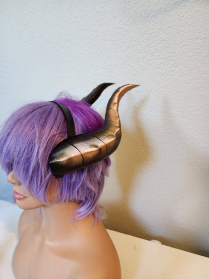 Dragon Beast Grand Costume Cosplay ULTRA LIGHT WEIGHT teifling lean back or pointing up dragon horns