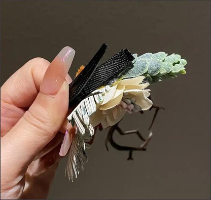 NEW! Christmas tree branch deer antler floral clips for kids and adults