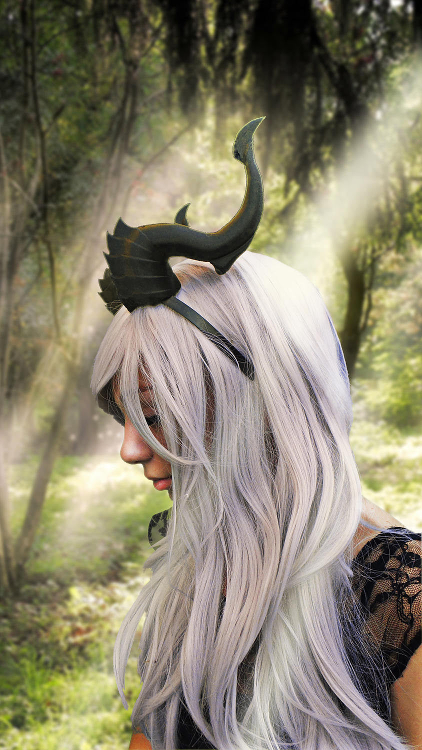 Deanerys Dragon inspired 3d printed horns on headband DIY costume addition dragon comicon fantasy  lizzard horns - Mud And Majesty