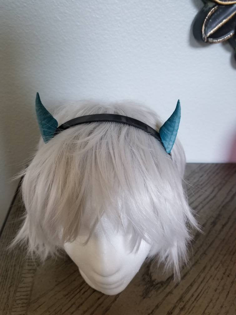 Dragon inspired 3d printed lightweight set horns on headband DIY costume addition dragon ears horned beast set lizzard horns paintable set - Mud And Majesty