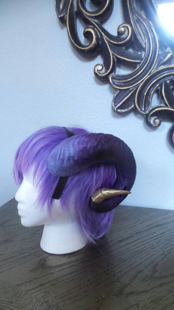 Critical Role ram horns Mollymauk Tealeaf inspired horns 3D printed no mold seams - Mud And Majesty