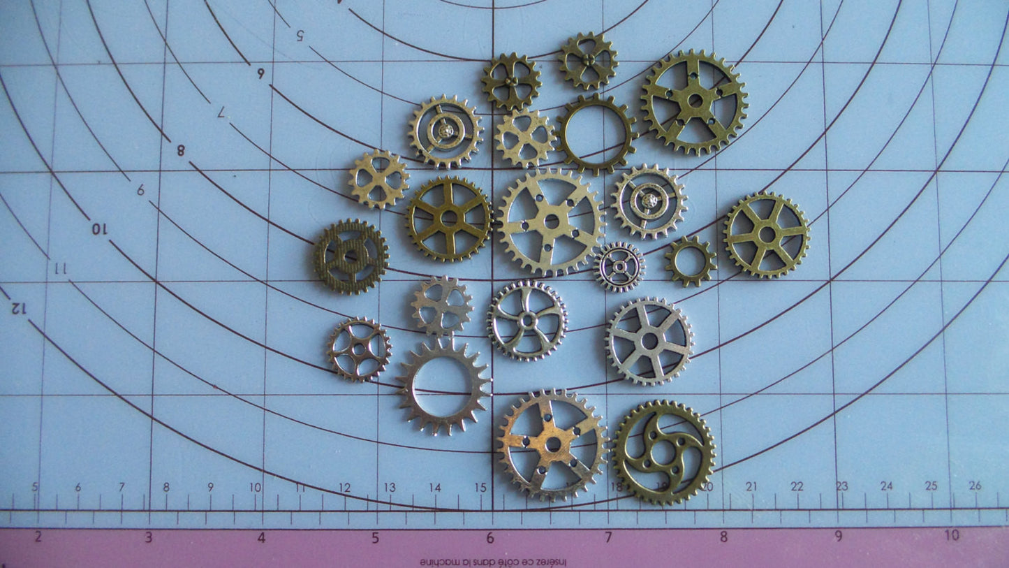 Gears 20pc lot assortment .8cm-2.5cm .25inch-1.2inch steampunk accessories DIY watch gears, clock gears cogs - Mud And Majesty
