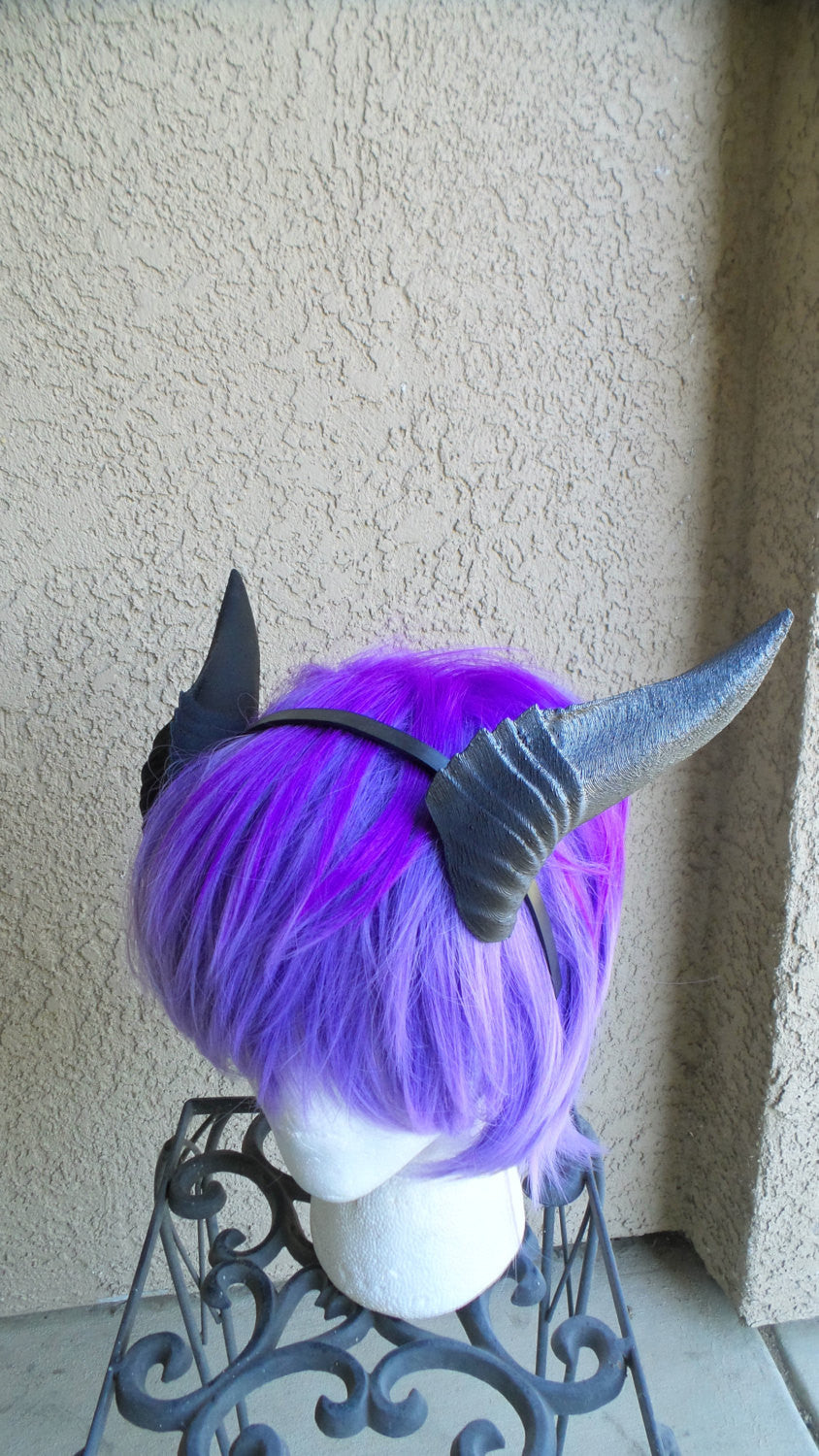 Deanerys Dragon inspired 3d printed horns on headband DIY costume addition dragon ears XL  lizzard horns - Mud And Majesty